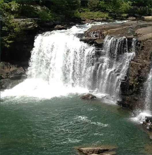 Little River Canyon Falls pouring over the sandstone ledge